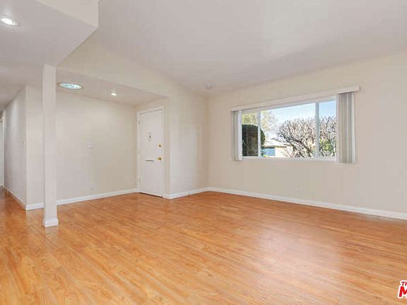 2nd image of 5399 Etheldo Ave