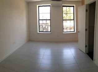 3612 Ditmars Blvd, Astoria, NY 11105