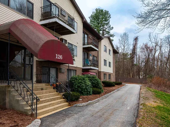 126 Mammoth Road #1, Hooksett, NH 03106