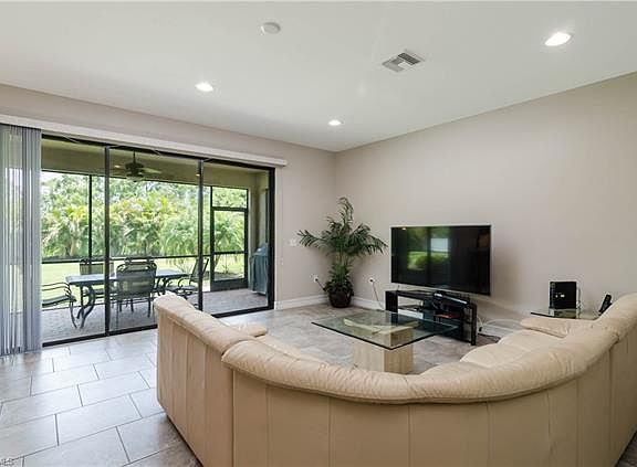 5th image of 11159 Saint Roman Way