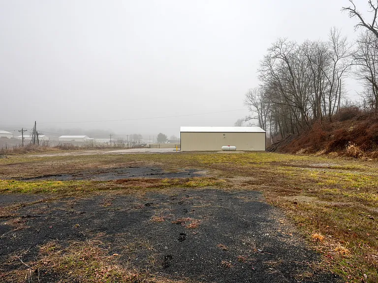 11126 E Pike Rd — Photo 5