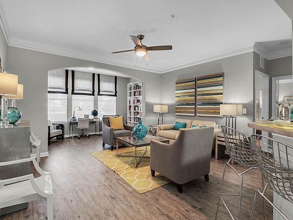 5th image of 3701 Grandewood Blvd #527