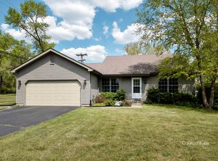 5308 W Shore Dr, McHenry, IL 60050