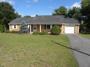 655 Michael Rd, Whispering Pines, NC 28327