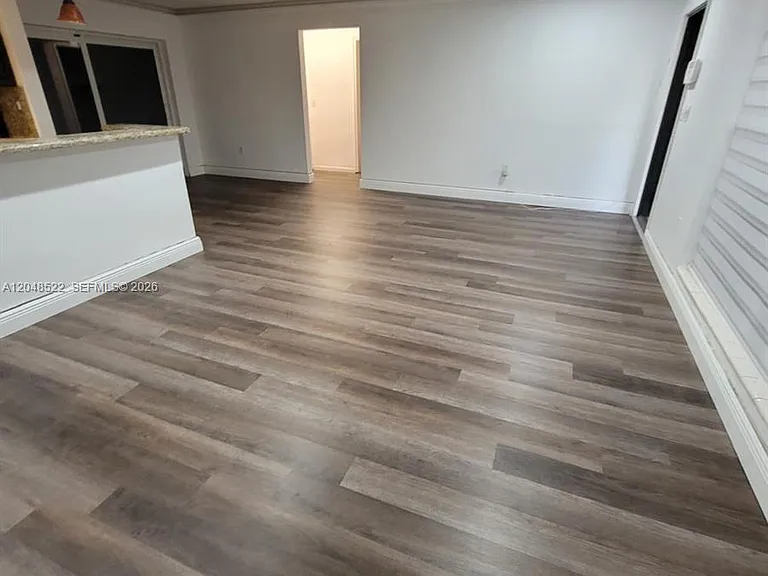 8461 NW 27th Pl — Photo 3