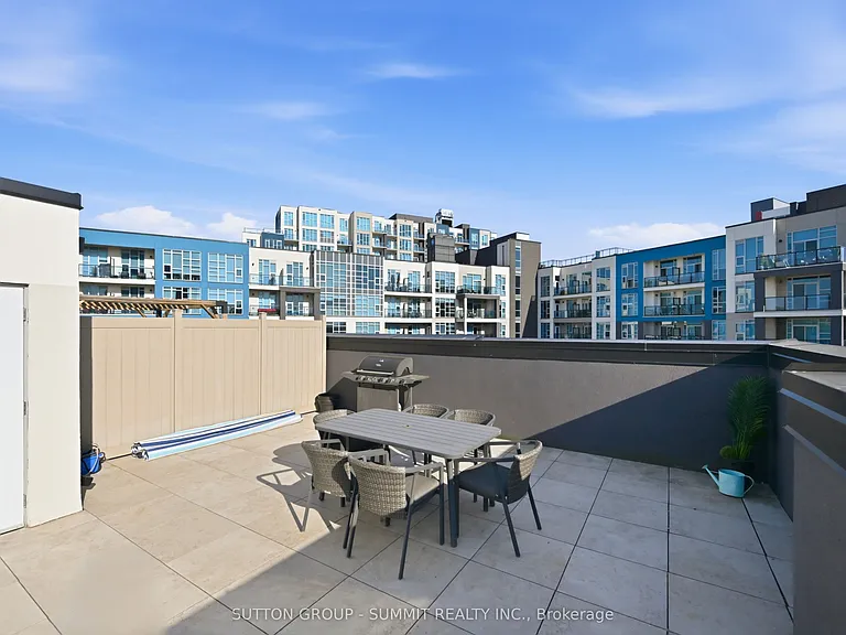 2 Concord Pl — Photo 37