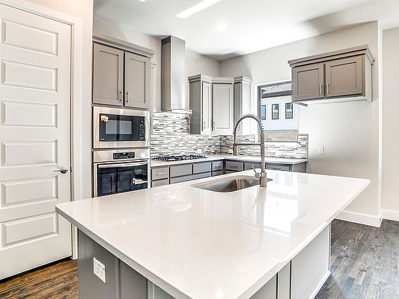 Perfect kitchen with island