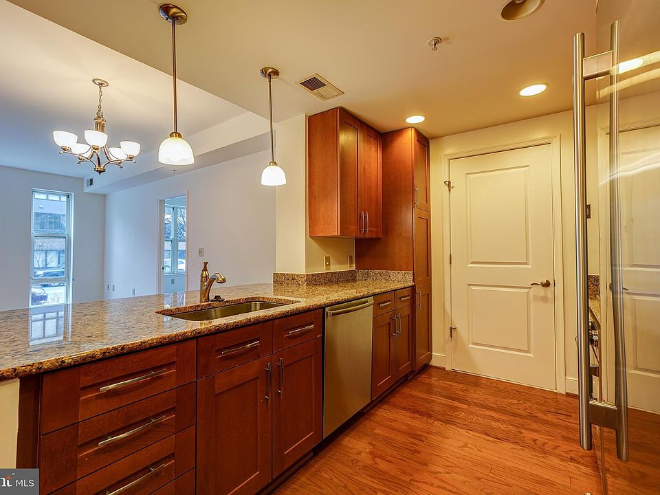 12500 Park Potomac Ave Potomac MD Zillow