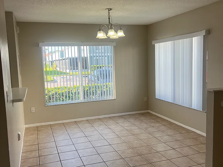 2035 Fluorshire Dr — Photo 7