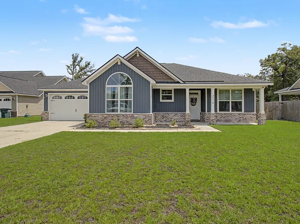 214 E Franklin St, Ludowici, GA 31316