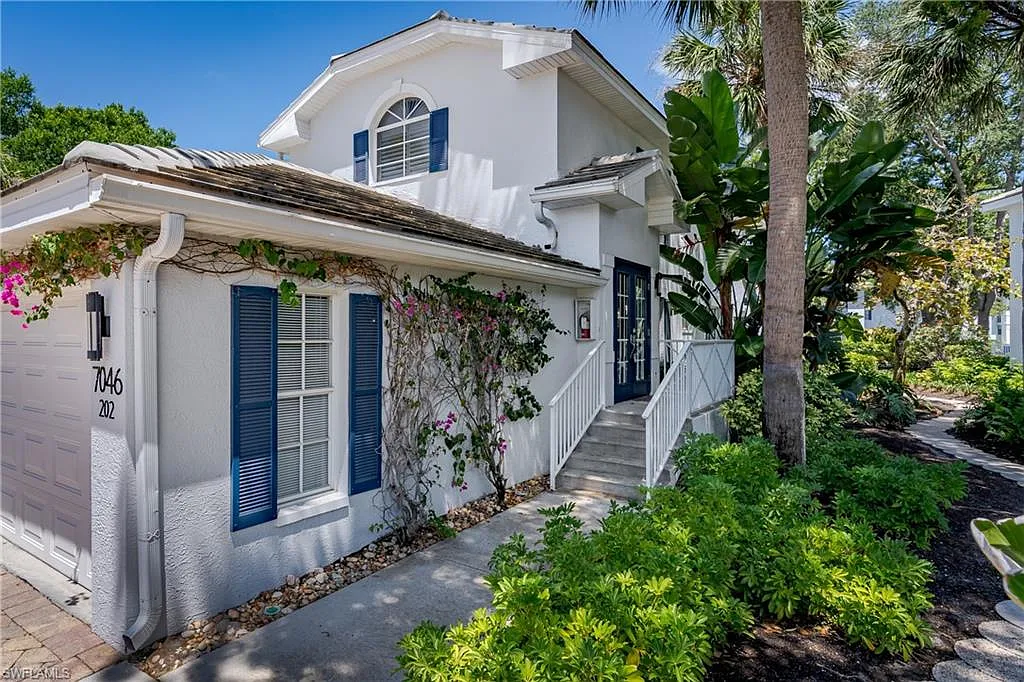 2 bed, 2.0 bath, 1663 sqft, $8,500 — Photo 2