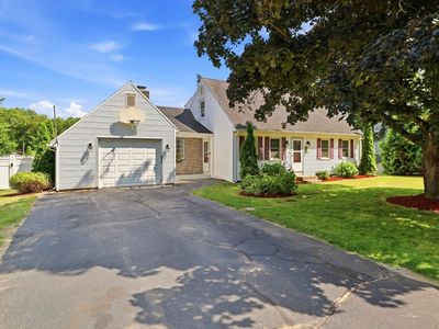 1056 N West St, Agawam, MA, 01001
