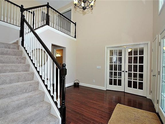3rd image of 6215 Arbor Glen Ct
