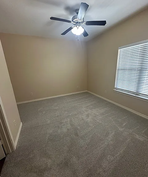 1445 N Hill St #104 — Photo 12