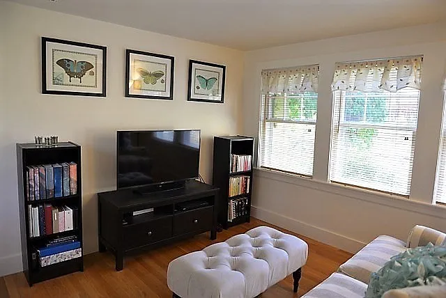 249 Forest St #A — Photo 3