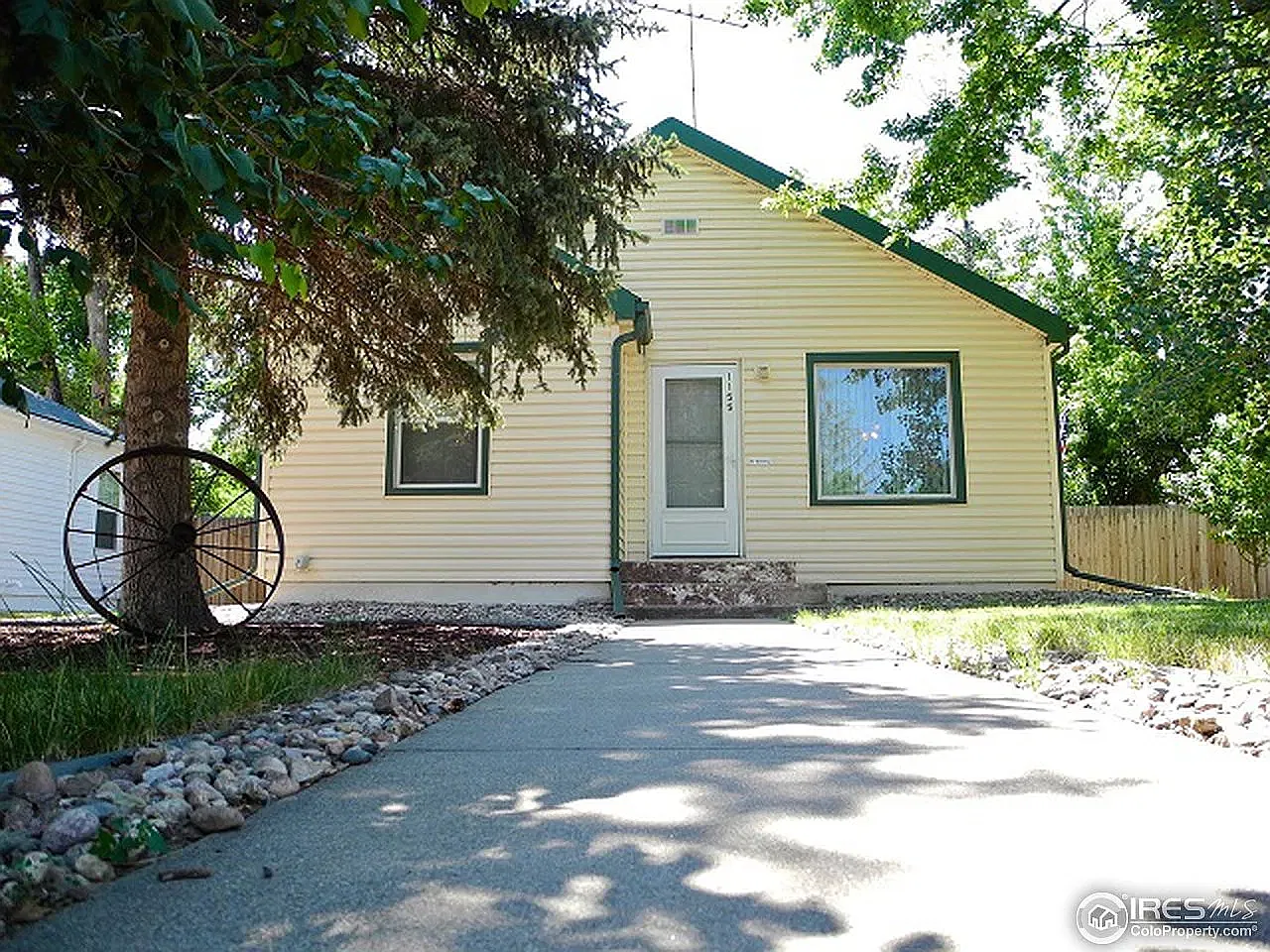 3 bed, 1682 sqft, $2,300 — Photo 1