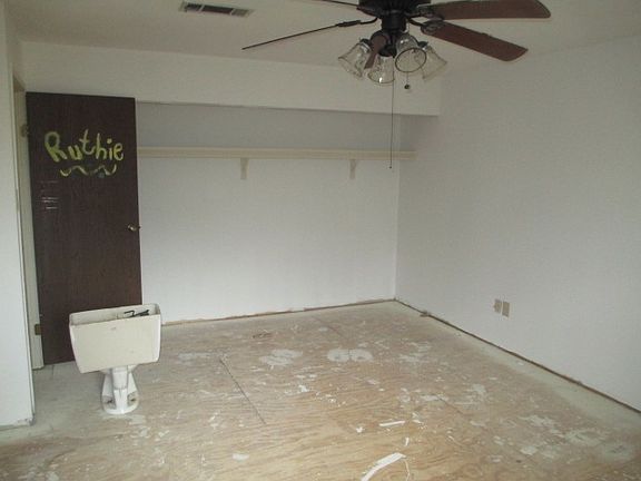5th image of 5703 Flax Bourton St