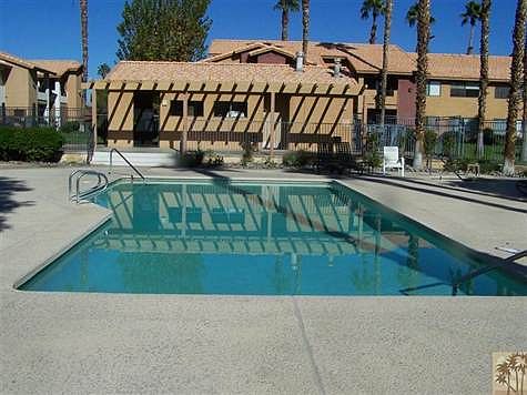 3rd image of 78650 Avenue 42 APT 709