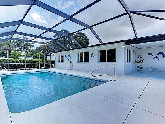 2nd image of 3912 Cape Vista Dr