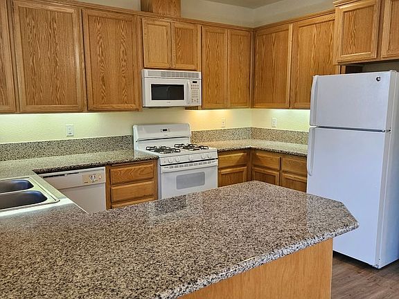 4th image of 3365 Bodero Ln #3313-04