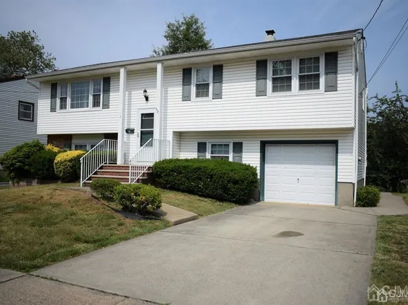 5 Mercer St, South River, NJ 08882