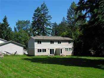 2nd image of 2512 27th Ave SW