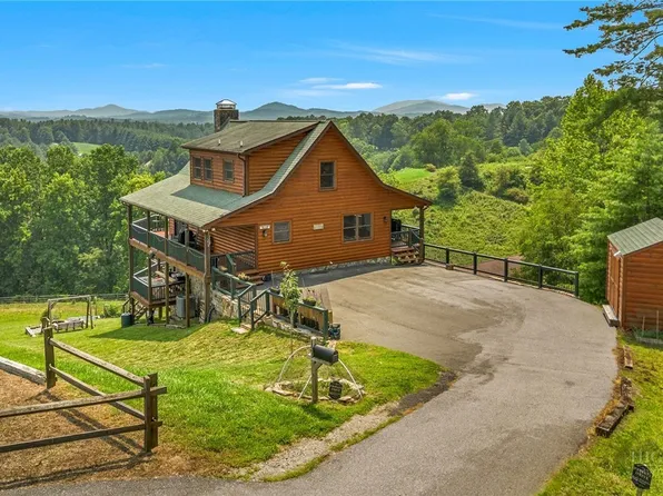 139 Thunder Road, Piney Creek, NC 28663