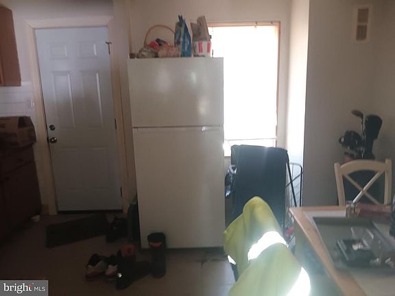 4th image of 3728 Saint Margaret St