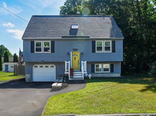 22 Edgewood St, Milford, NH 03055