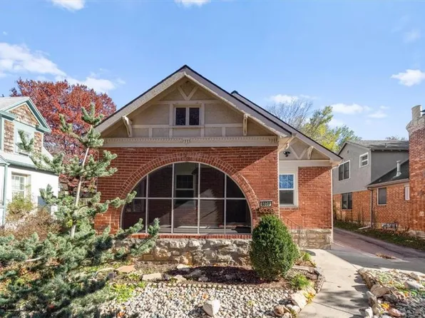 6039 Rockhill Rd, Kansas City, MO 64110