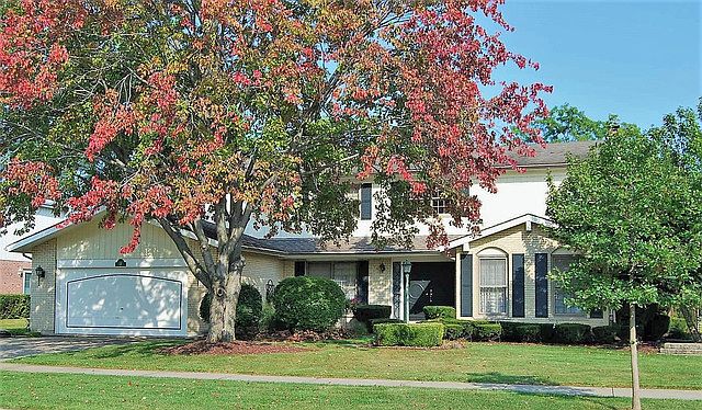 1st image of 2305 N Drury Ln