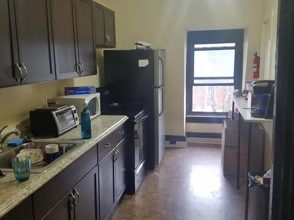 322 Atwood St, Pittsburgh, PA 15213