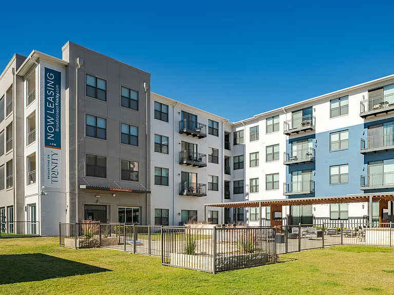 Broadstone on Trinity — Photo 12