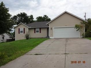 3908 NW Cherry Creek Dr, Topeka, KS 66618