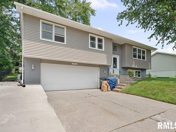 2nd image of 2426 W 44th St