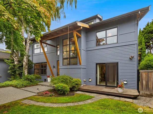 2223 39th Avenue E, Seattle, WA 98112