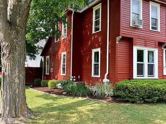 3rd image of 460 Prospect Ave