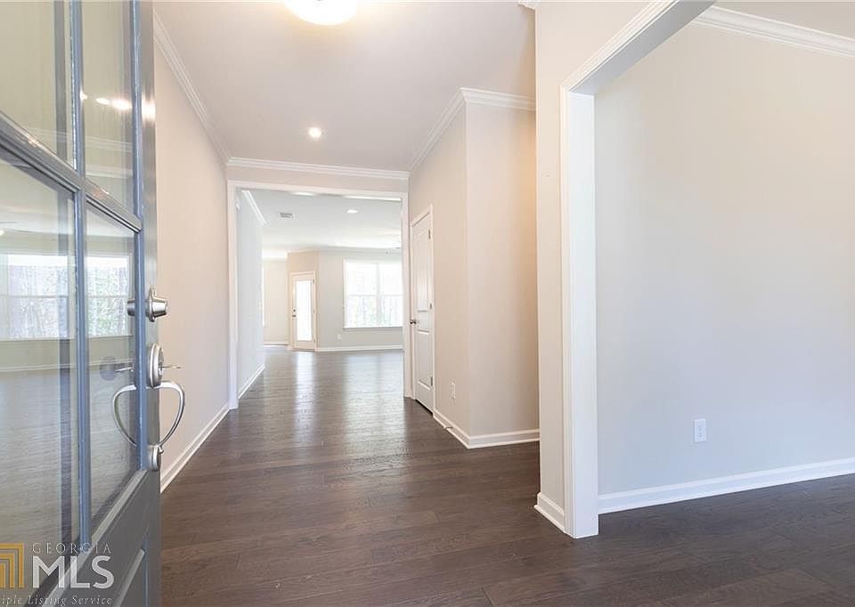 2nd image of 2849 Jims Rd #16