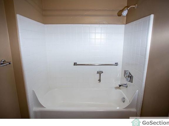 5th image of 3319 N 7th Ave #J