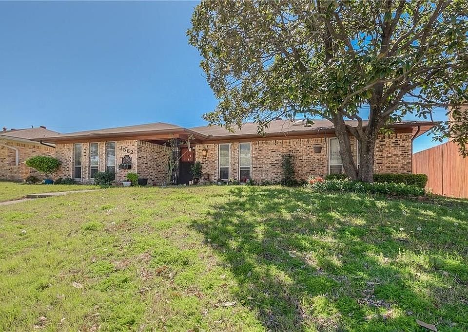 1562 College Pkwy, Lewisville, TX 75077 Zillow