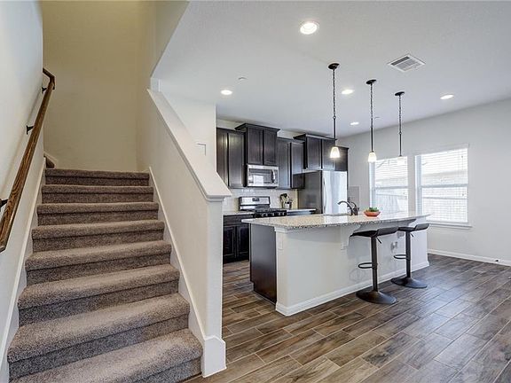 4th image of 2304 S Lakeline Blvd #542-1