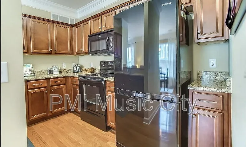 1 bed, 1.0 bath, 1154 sqft, $1,995 — Photo 4