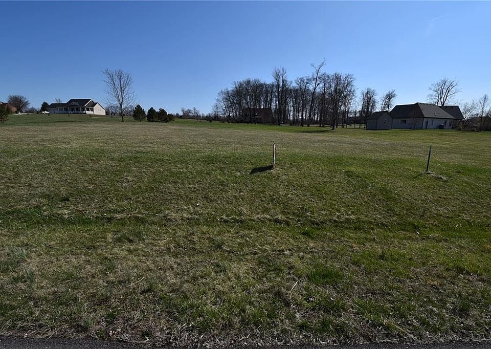 2nd image of 8468 Black Oak Dr