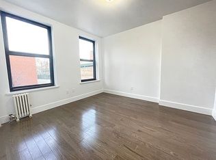 51 Division St APT 3, New York, NY 10002