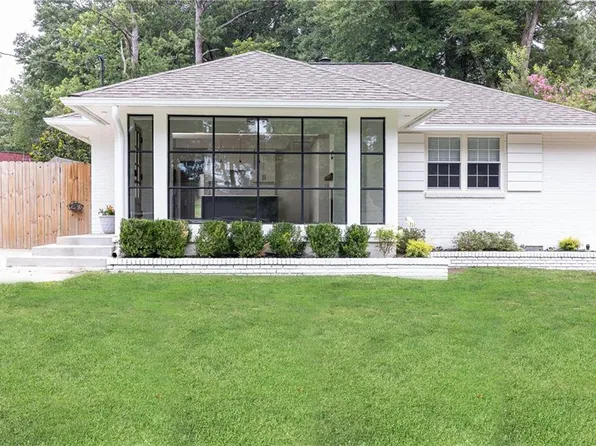 820 Wayland Ct SE, Smyrna, GA 30080