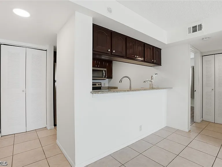 2885 Palm Beach Blvd #301 — Photo 4