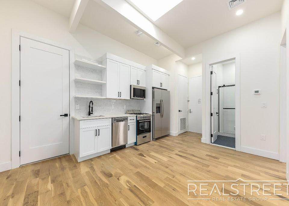 1st image of 234 24th St APT 3F