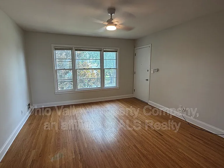 2910 Abigail Dr #2 — Photo 6