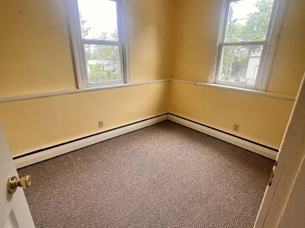 923 Greenbriar Rd, York, PA 17404