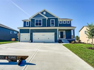 1307 Belinder Dr, Raymore, MO 64083